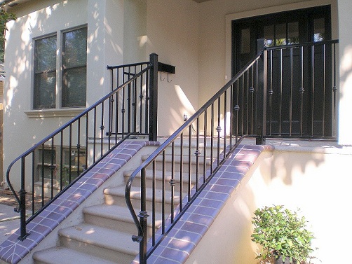 [Traditional Porch Porch Railing Design Ideas]